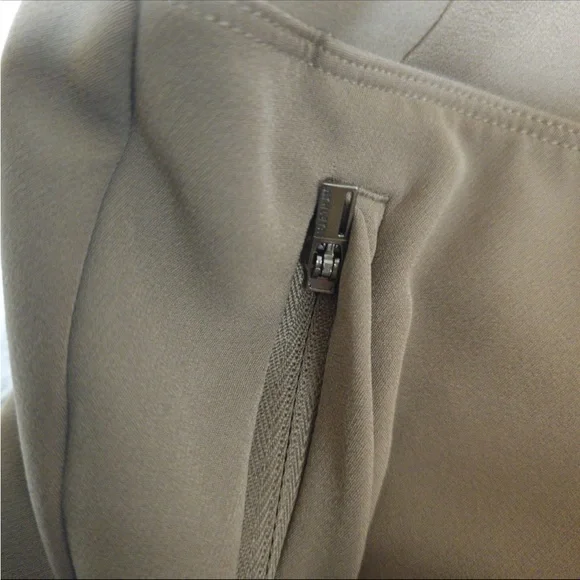 Athleta Endless pants - Picture 4 of 7